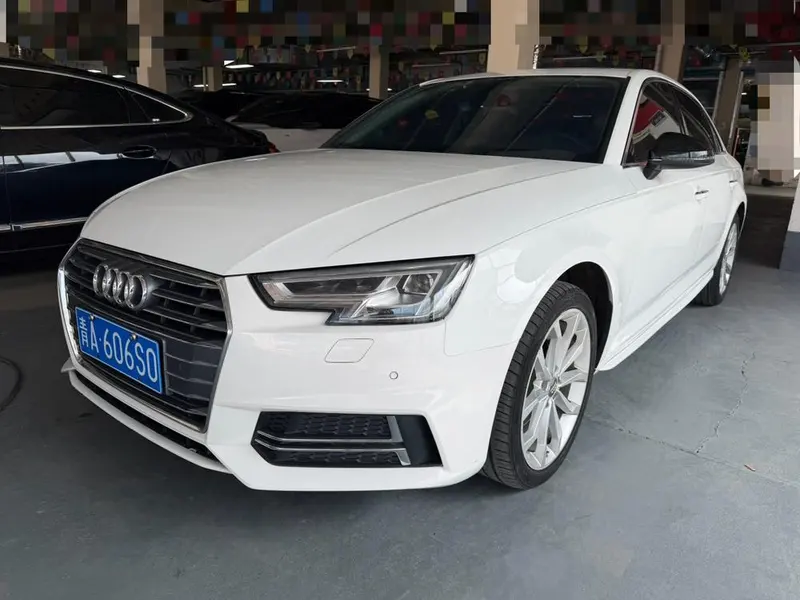 Audi A4L, 2018