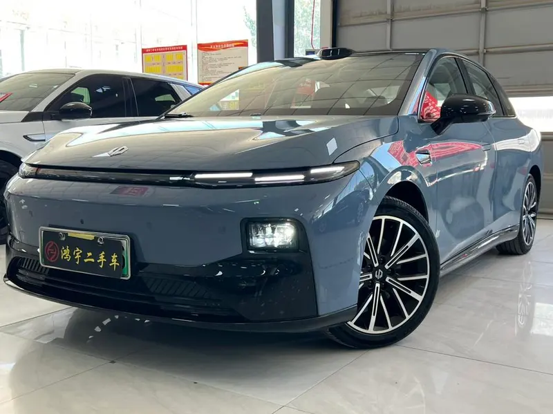 Leapmotor B01, 2025