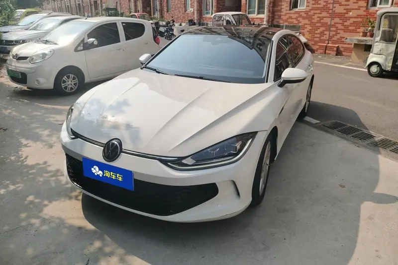 Volkswagen Lamando, 2023