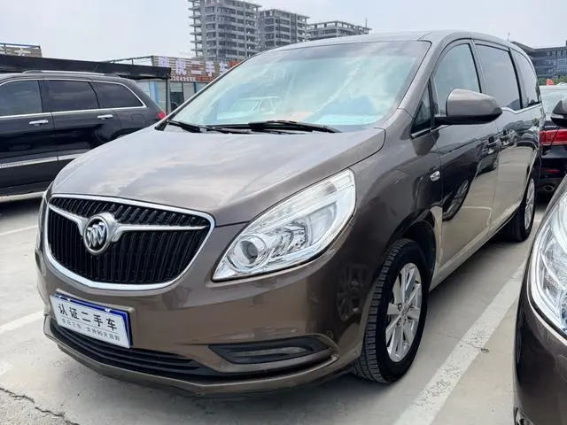 Buick GL8, 2017