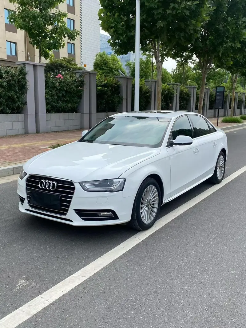 Audi A4L, 2016