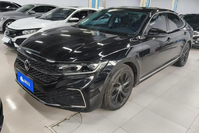 Volkswagen Passat, 2022