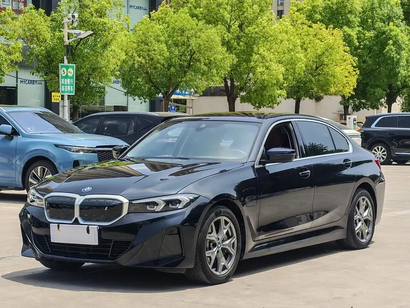BMW i3, 2022