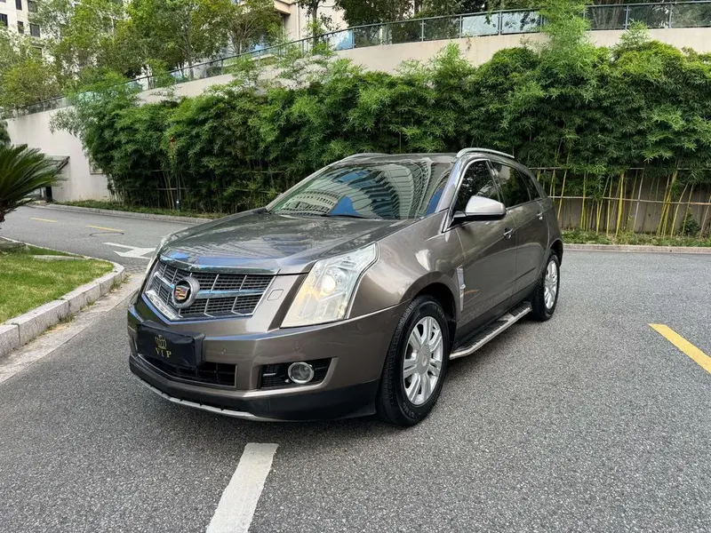 Cadillac SRX, 2012