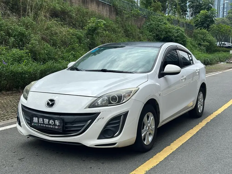 Mazda 3 Xingcheng, 2015
