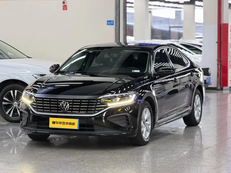 Volkswagen Passat, 2022