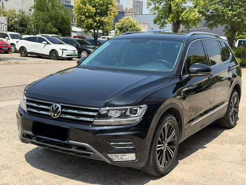 Volkswagen Tiguan L, 2021