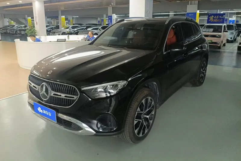 Mercedes-Benz GLC, 2025