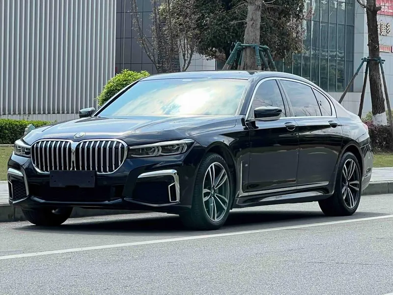 BMW 7-Series, 2021
