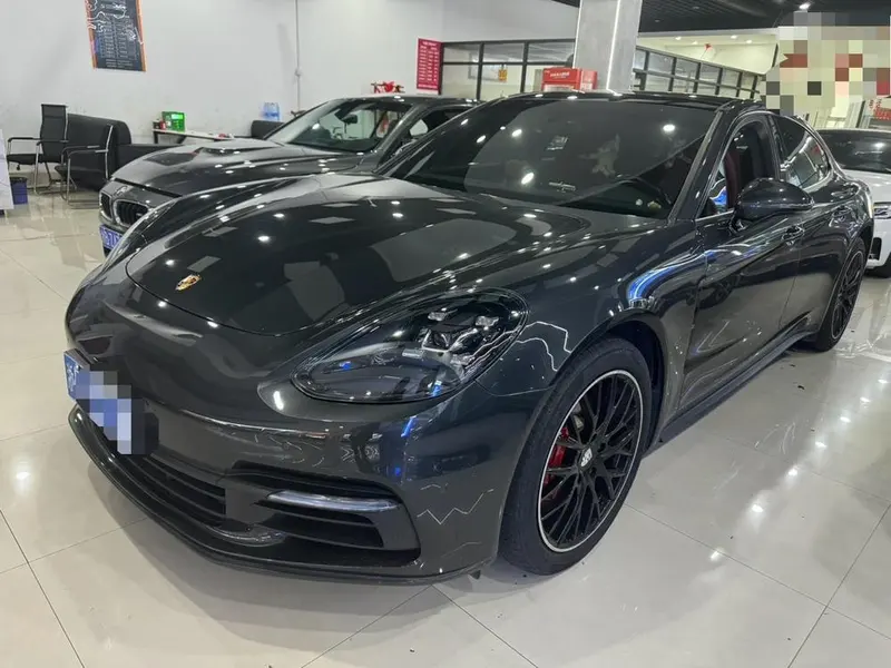 Porsche Panamera, 2017
