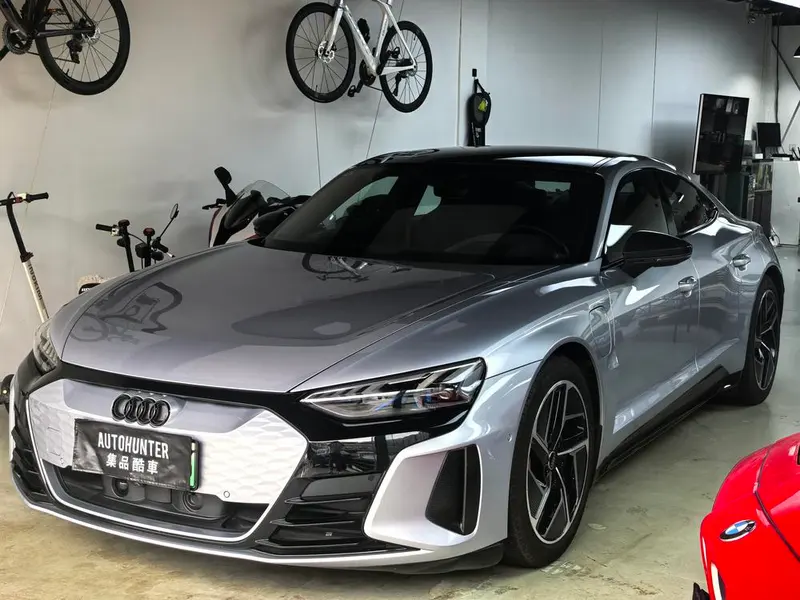Audi RS e-tron GT, 2024