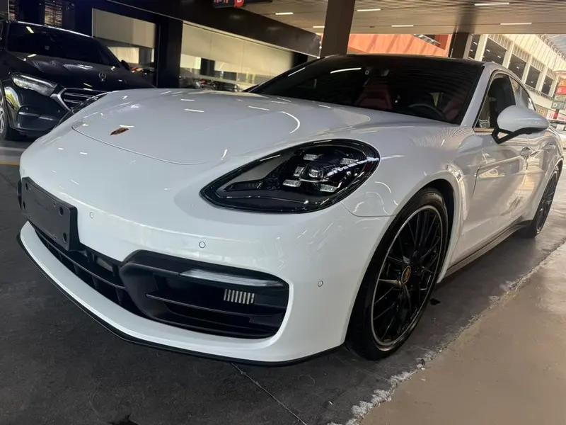 Porsche Panamera, 2021