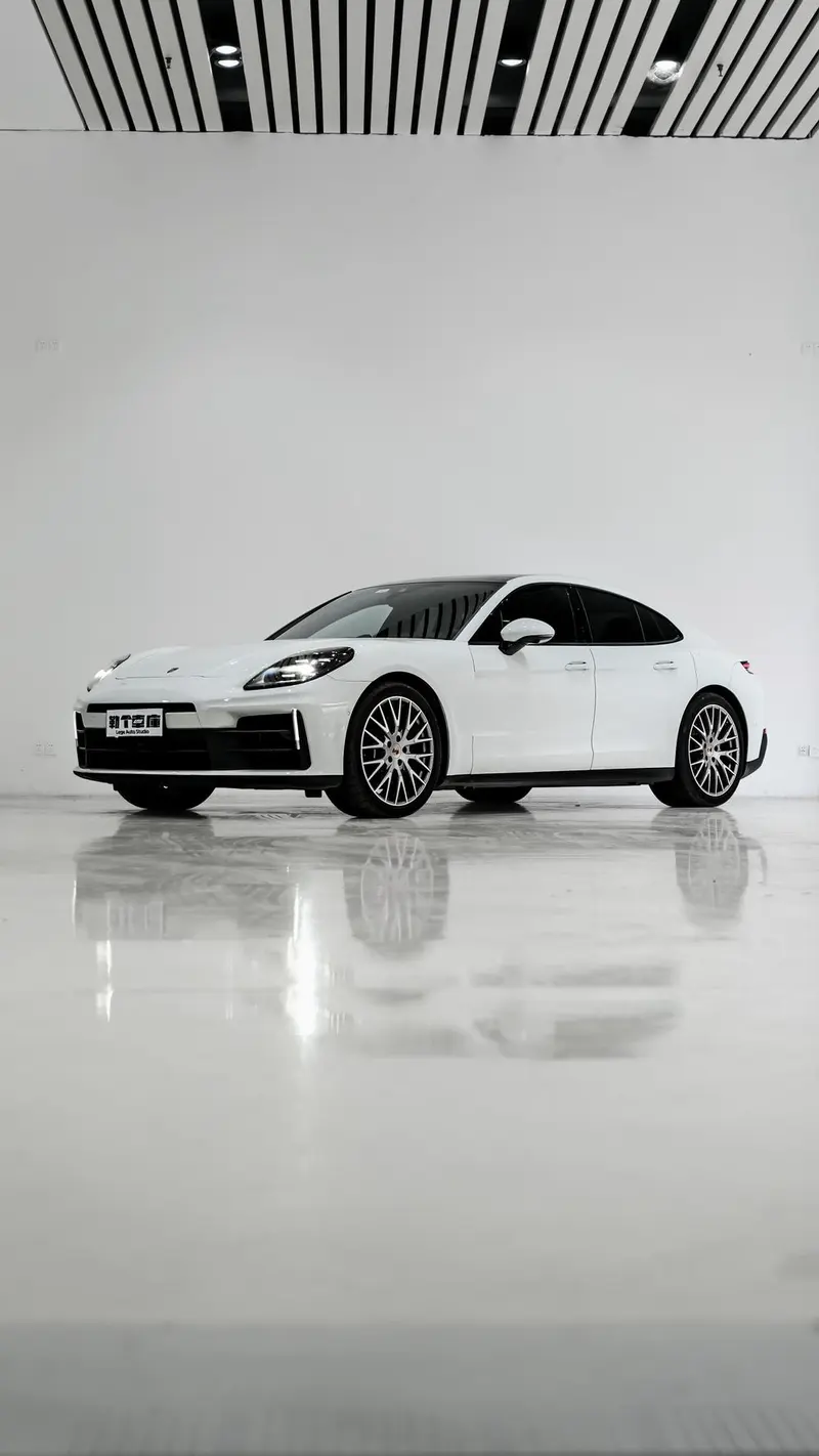 Porsche Panamera, 2024