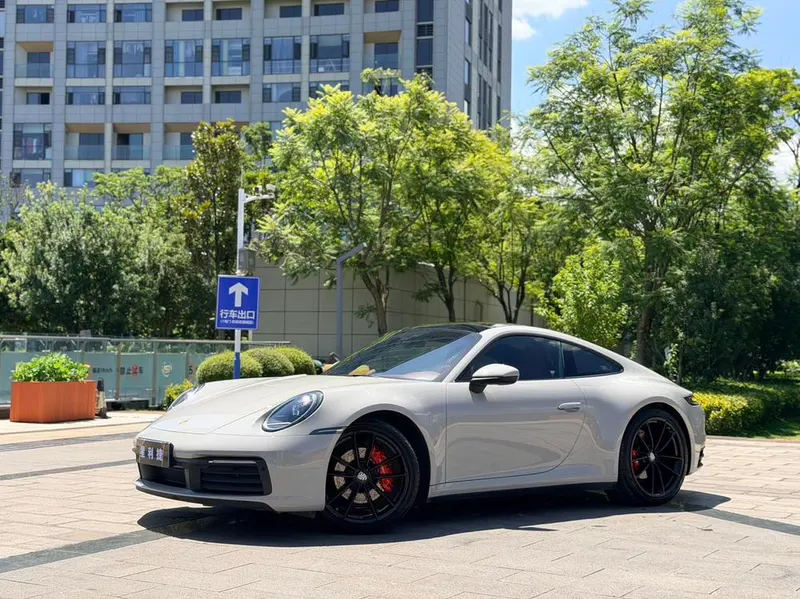Porsche 911, 2020