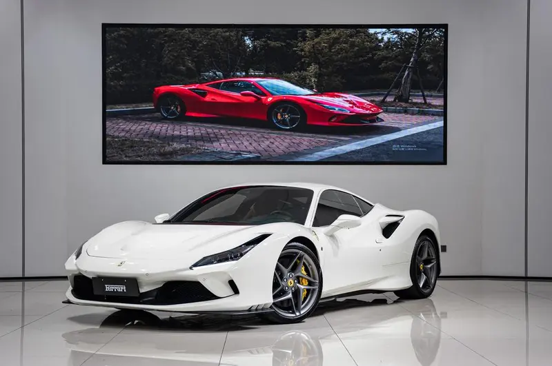 Ferrari F8, 2019