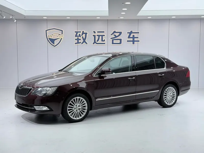 Skoda Superb, 2013