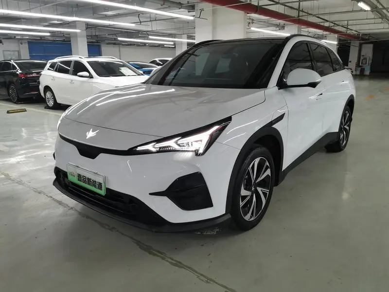 Arcfox Alpha T5, 2024