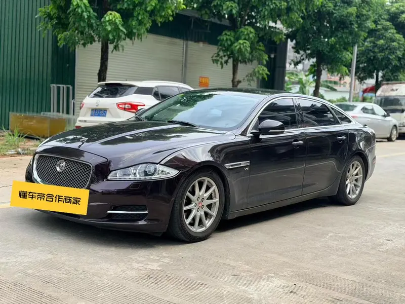 Jaguar XJ, 2016
