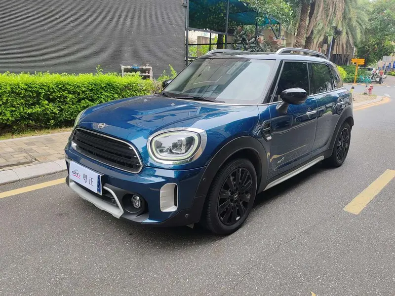 MINI COUNTRYMAN, 2021