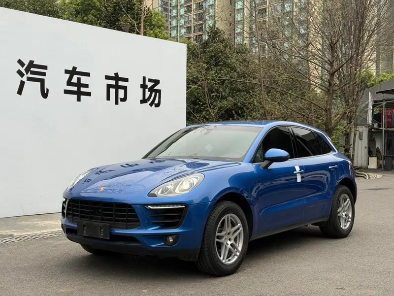 Porsche Macan, 2014
