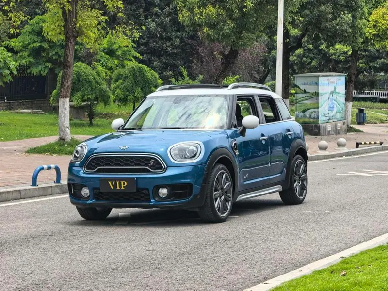 MINI COUNTRYMAN, 2018