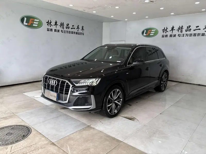 Audi Q7, 2022