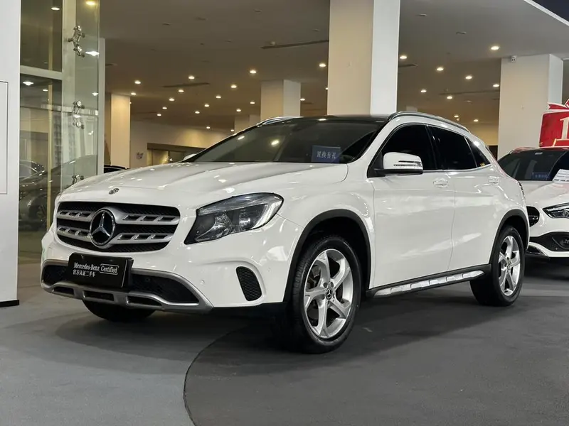 Mercedes-Benz GLA, 2018
