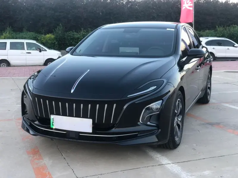 Hongqi E-QM5, 2021