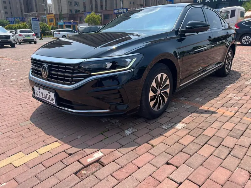 Volkswagen Passat, 2023