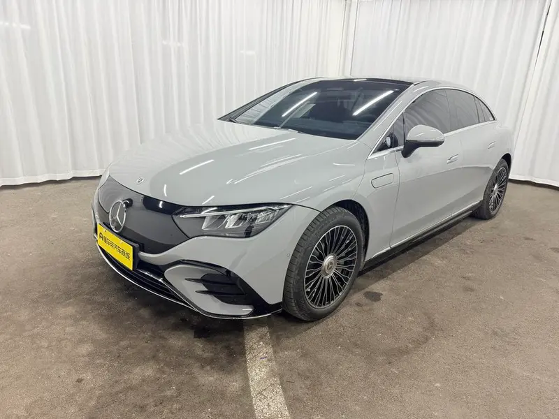 Mercedes-Benz EQE, 2022