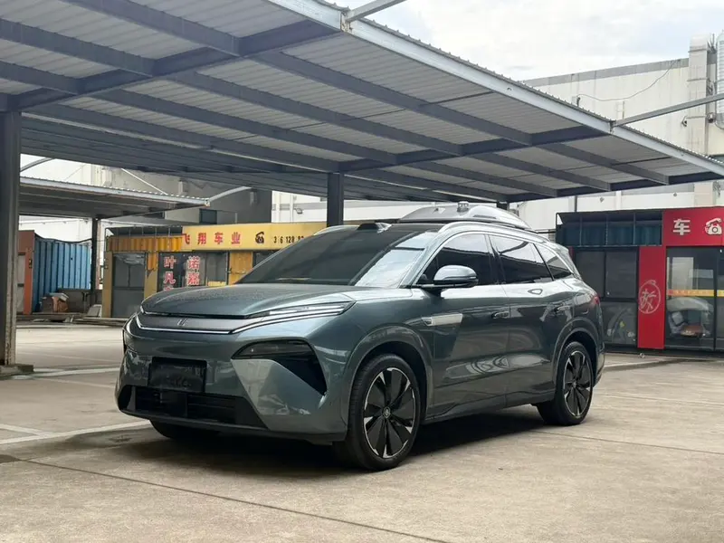 BYD Tang L DM, 2025