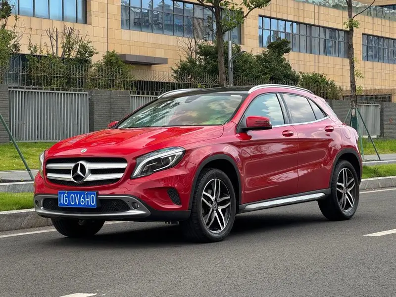 Mercedes-Benz GLA, 2016