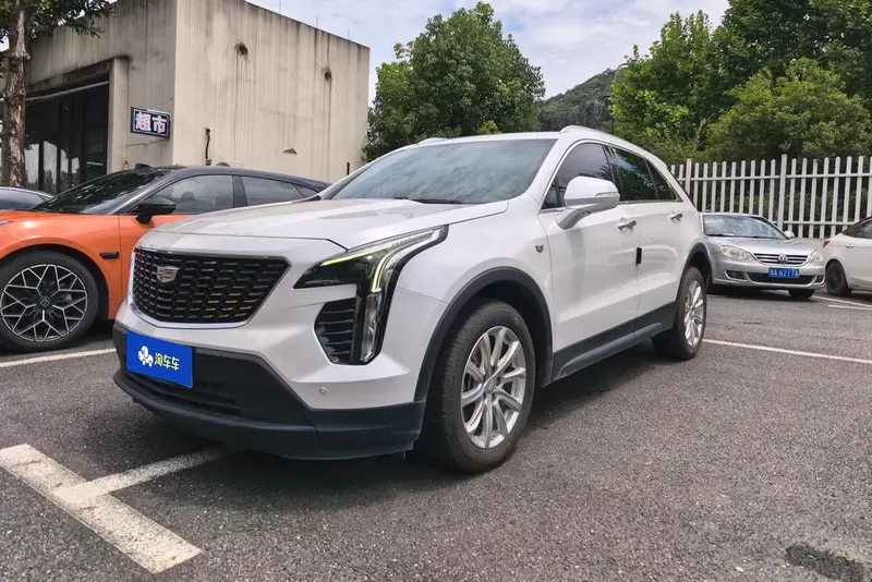 Cadillac XT4, 2022