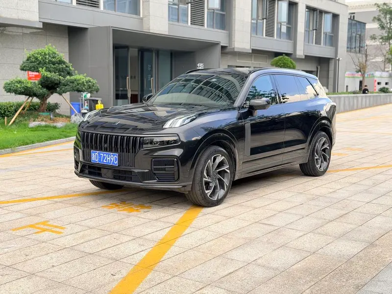 Lynk & Co 09, 2021