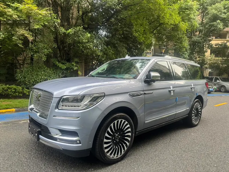Lincoln Navigator, 2020