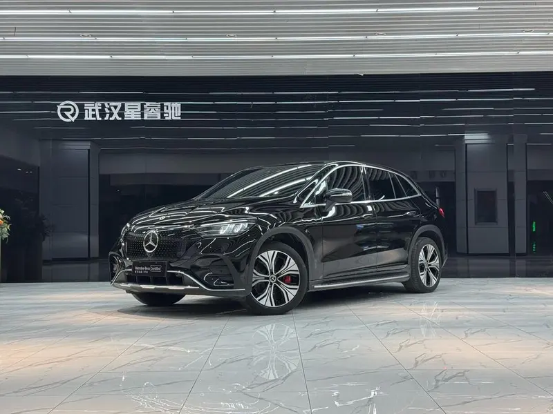 Mercedes-Benz EQE SUV, 2024