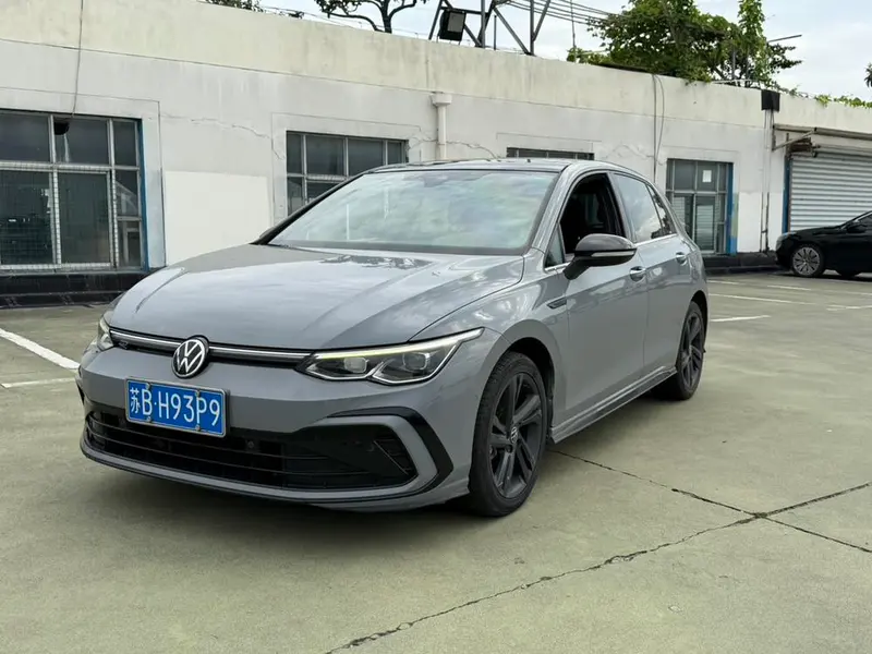 Volkswagen Golf, 2021