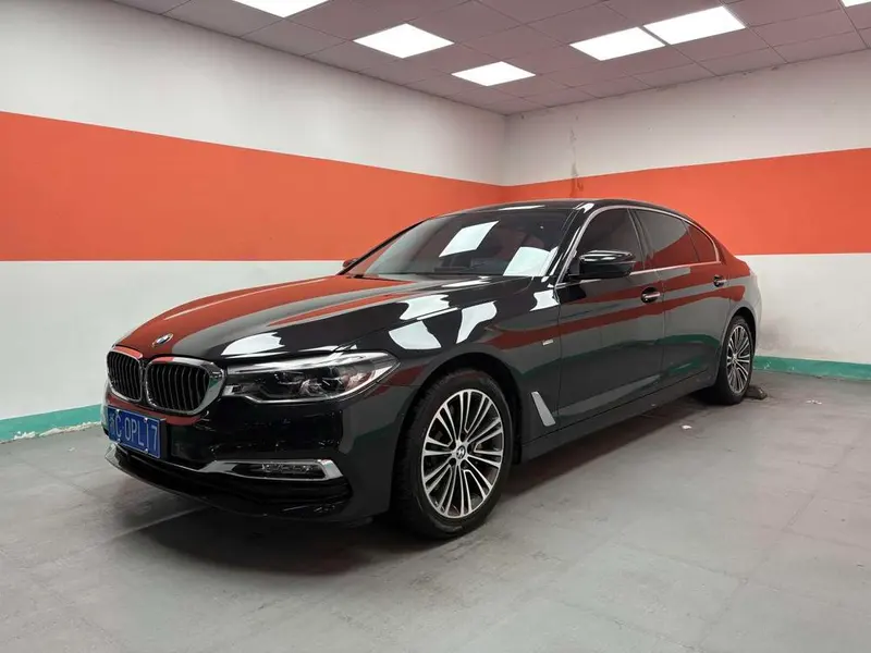 BMW 5-Series, 2018