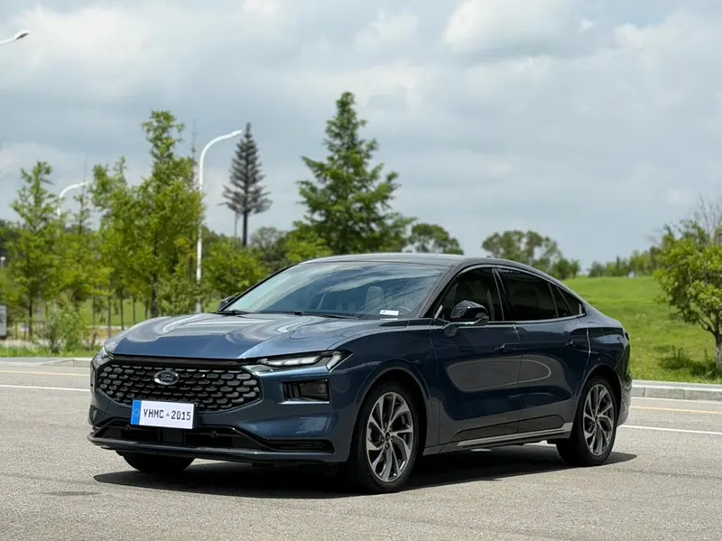 Ford Mondeo, 2022