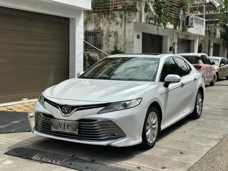Toyota Camry, 2018