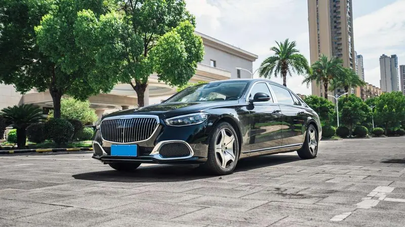 Mercedes-Benz Maybach S-Class, 2024