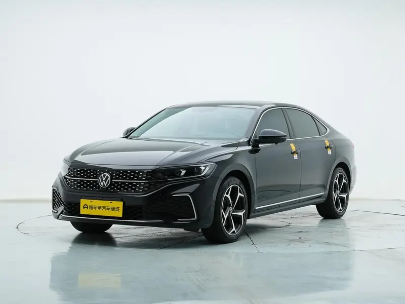 Volkswagen Passat, 2024