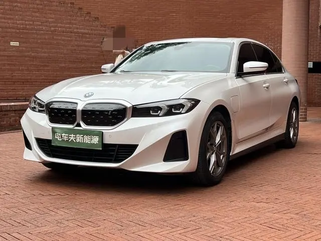 BMW i3, 2022