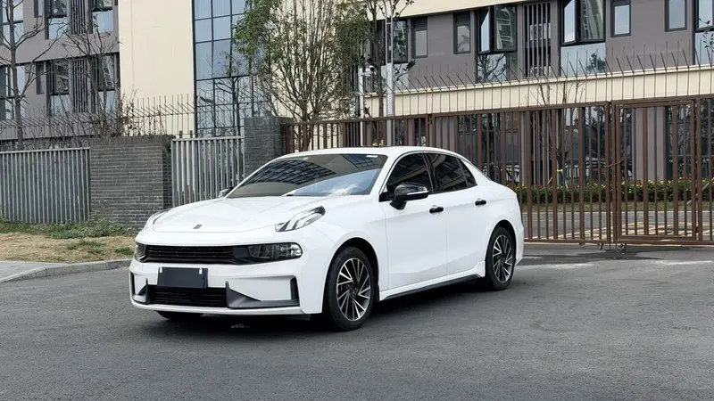 Lynk & Co 03, 2021
