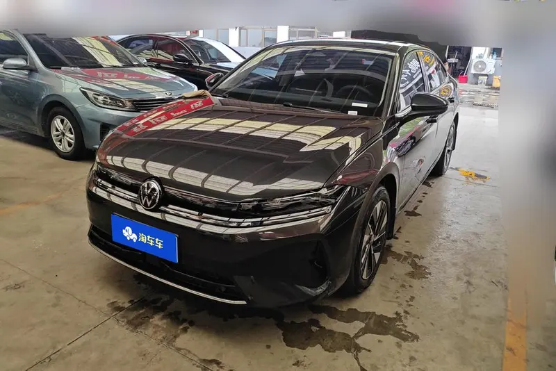 Volkswagen Sagitar, 2026