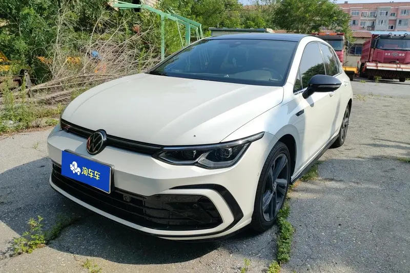 Volkswagen Golf, 2021