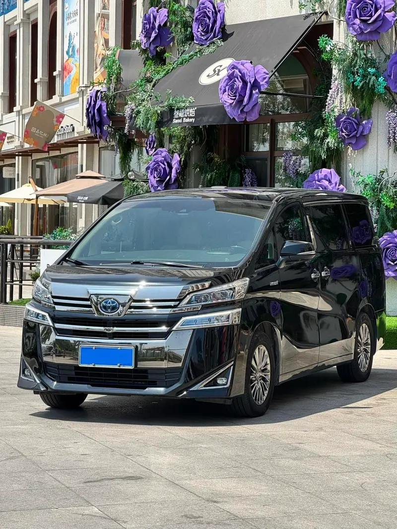 Toyota Vellfire, 2019