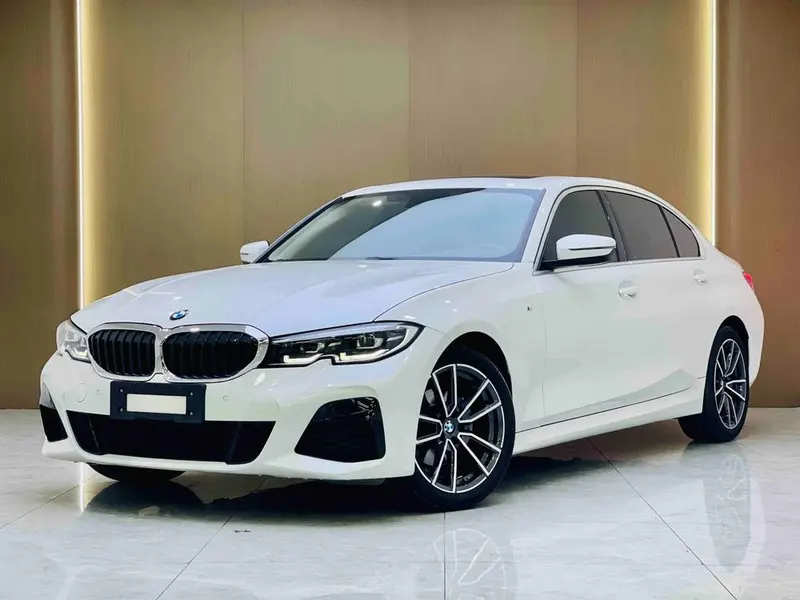 BMW 3-Series, 2021