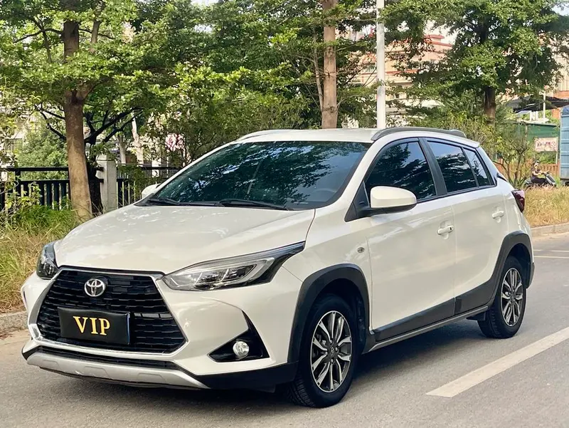 Toyota Yaris L, 2022