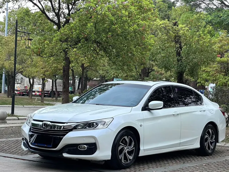 Honda Accord, 2016